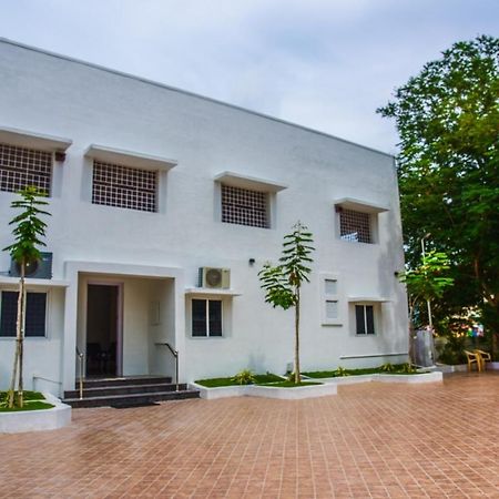 Отель Sree Laxmi Mahal Тутикорин Экстерьер фото